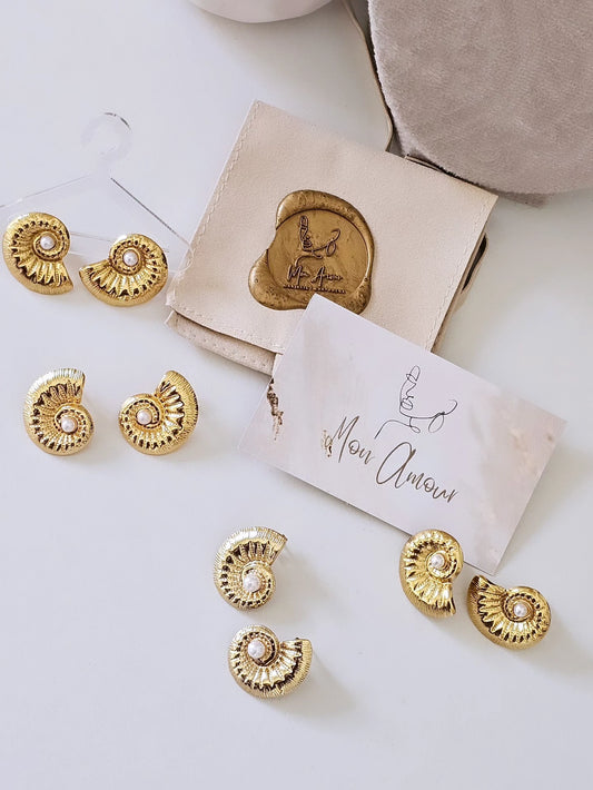 Nautilus Gold Pearl Earrings