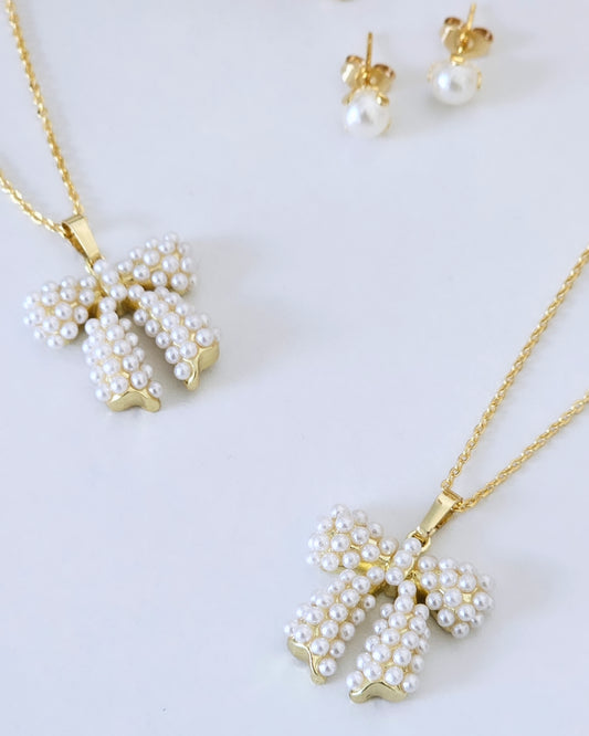 Pearly Bow-tiful 🎀