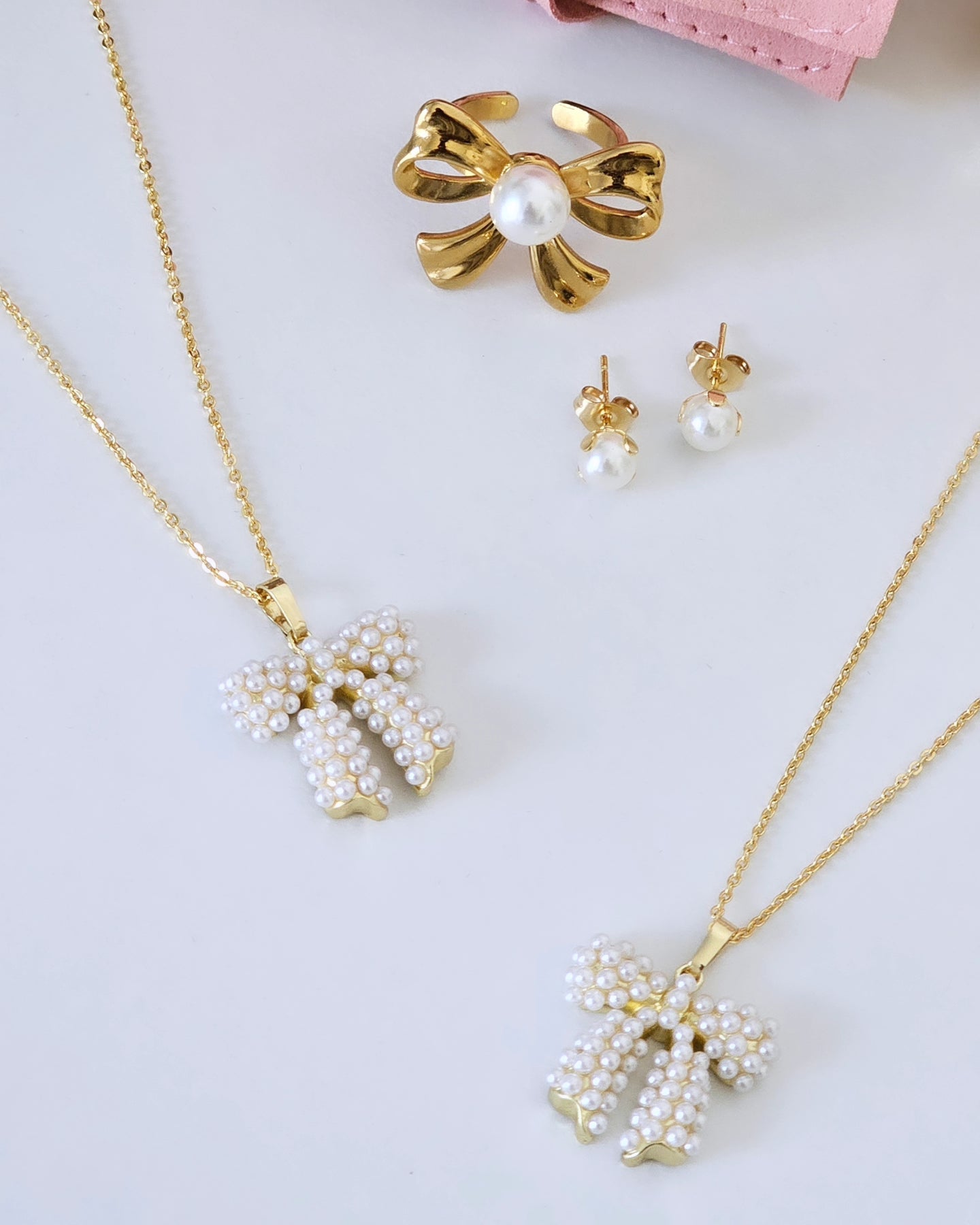 Pearly Bow-tiful 🎀